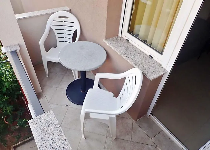 In Starigrad-paklenica 35790 * 스타리그라드 파클레니차