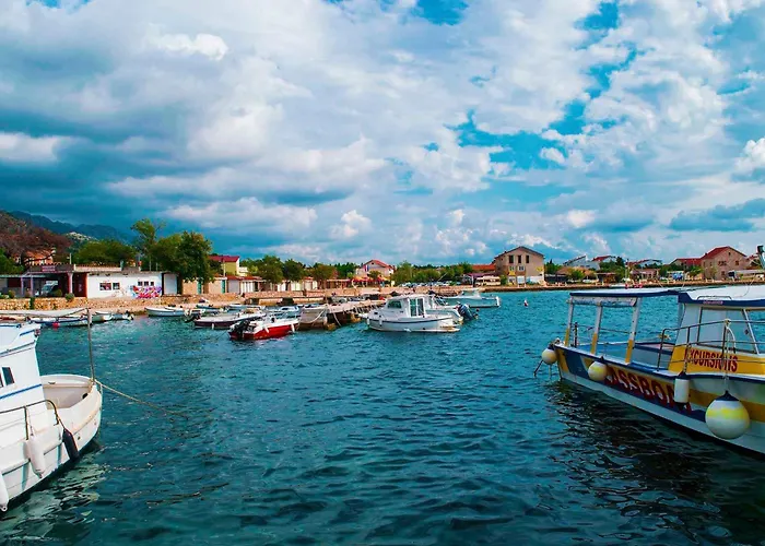 公寓 In Starigrad-paklenica 35790
